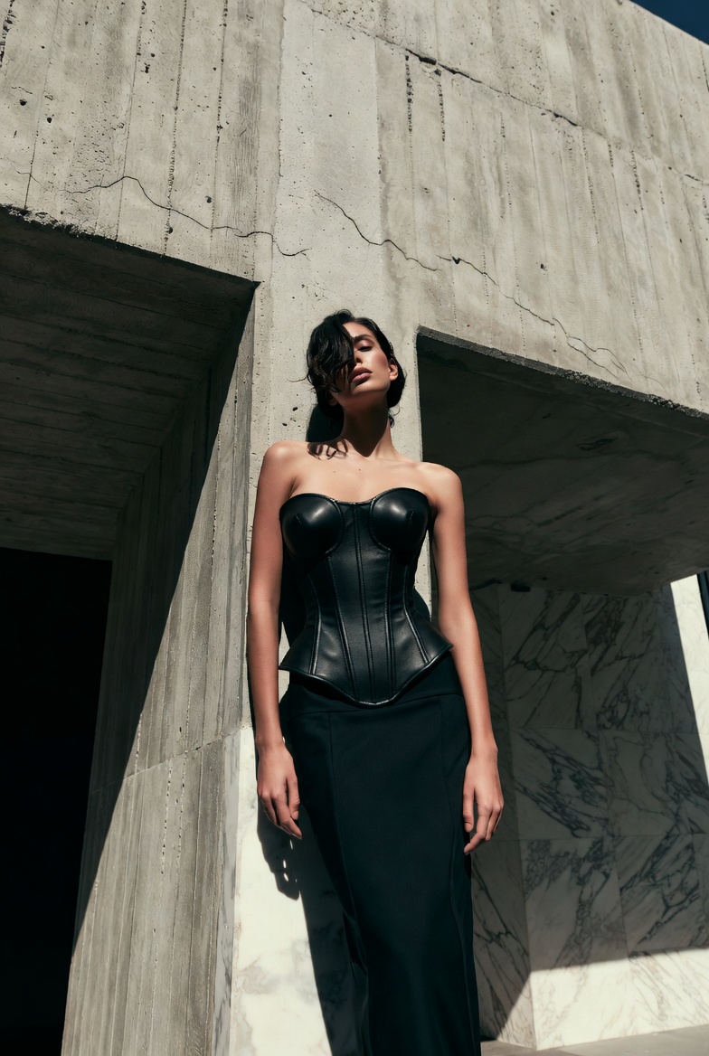 Fashion's Affair With Allure — ESVRA editorial
